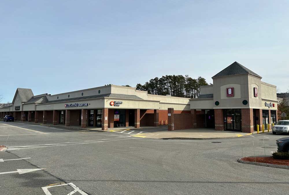 Summit Realty Partners, Inc. leases 100,000 SF + retail space at 300 Main Street Marketplace in Nashua, NH