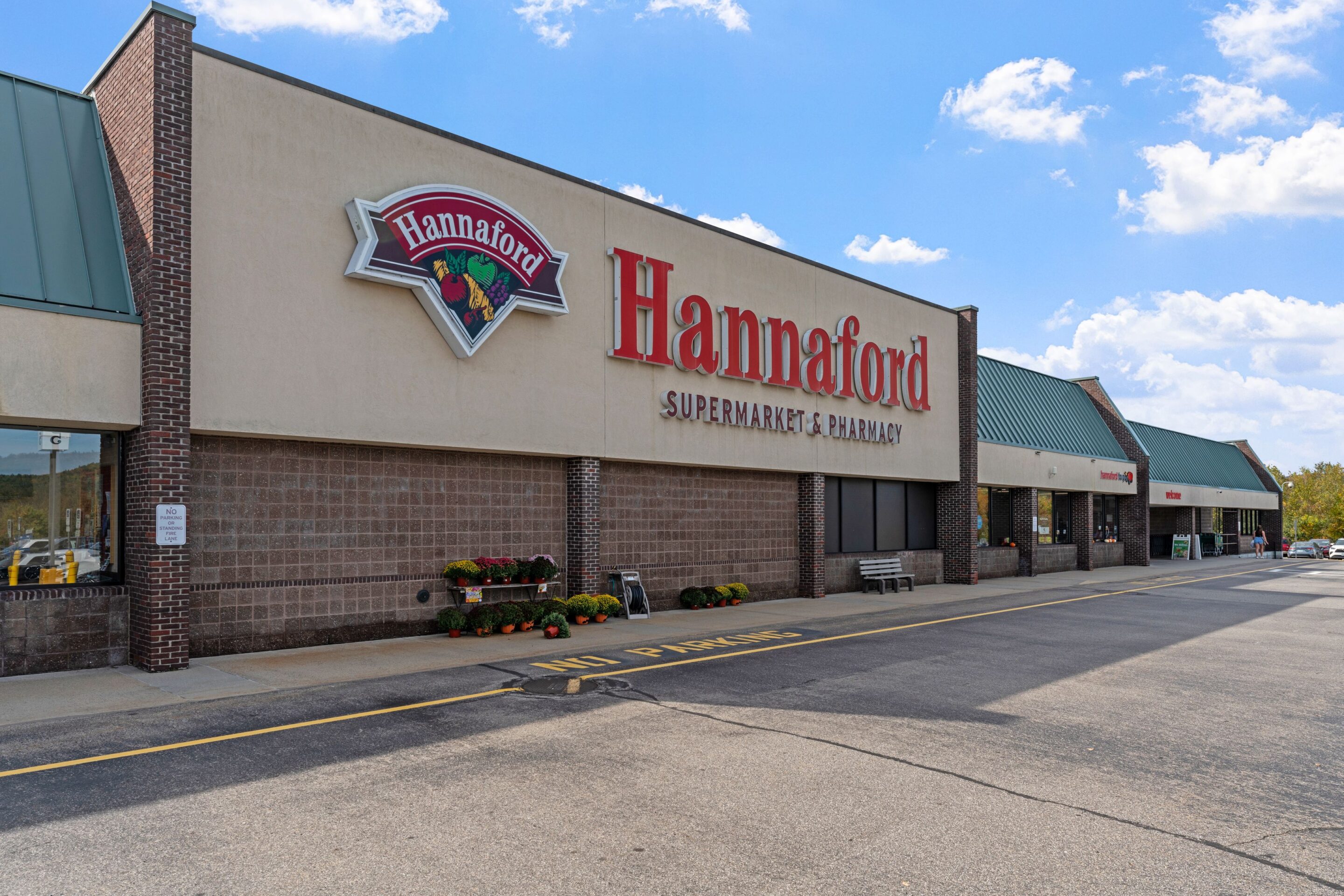 retail for lease in norwich,ct